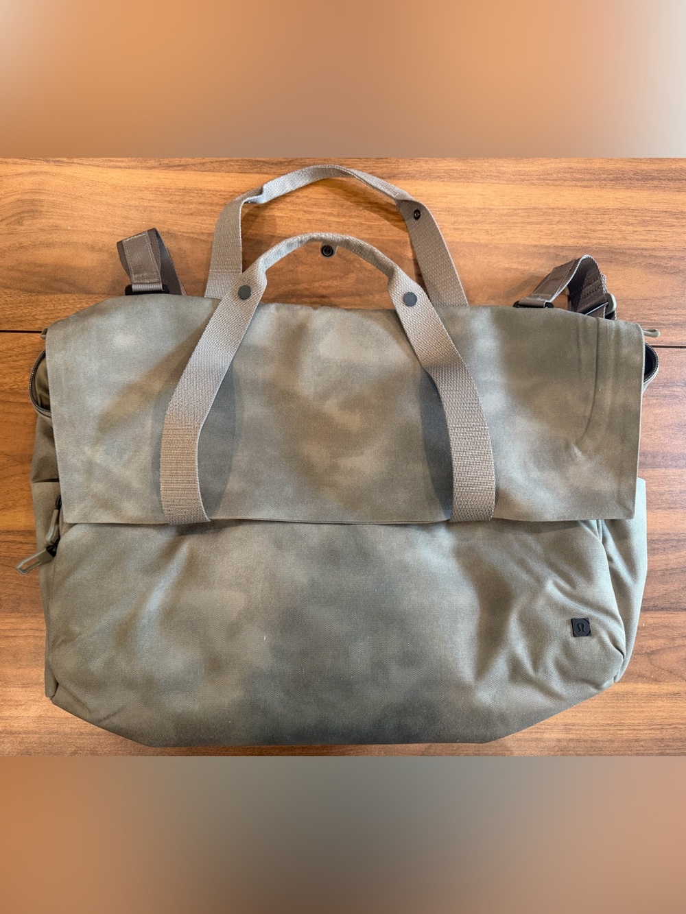 Lululemon Early Embark Duffel - Gray